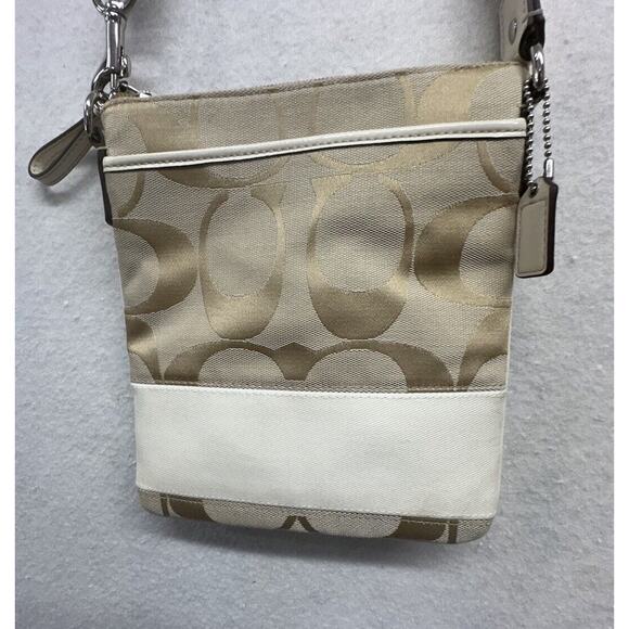 COACH‎ SWING PACK SIGNATURE STRIPE CROSSBODY WHITE KHAKI - Picture 8 of 12